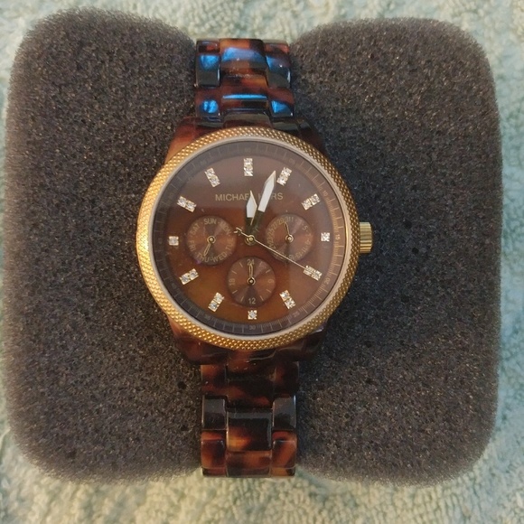 Michael Kors Tortoise Women's Watch - Picture 2 of 5